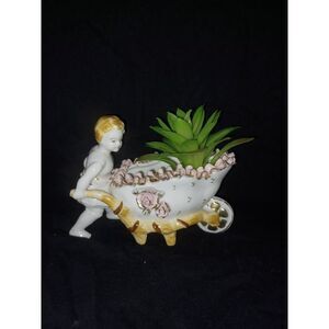 Vtg Nippon Cherub Pushing Wheelbarrow Porcelain Figurine Clover,Japan5.5"L,4.2"T